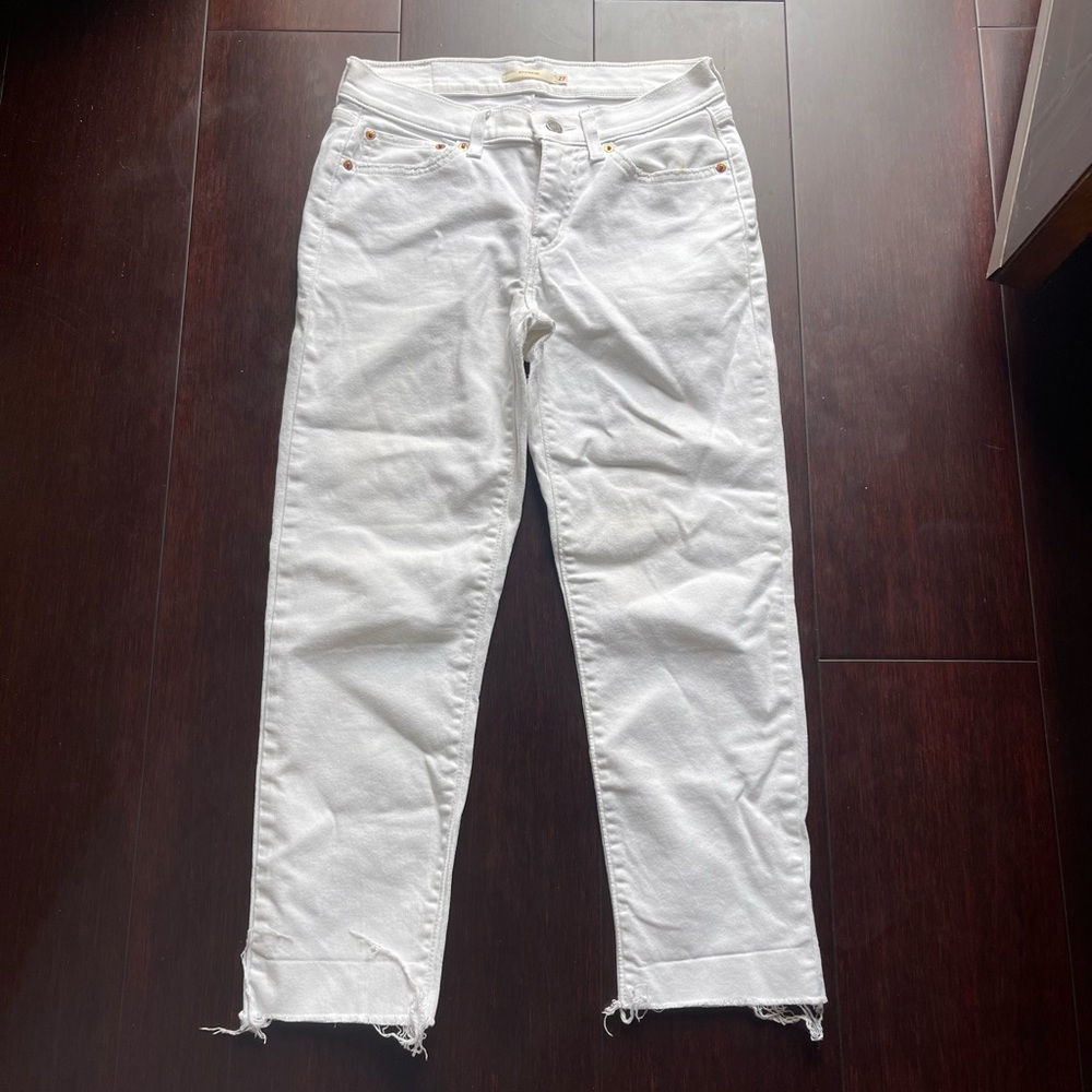 Levi’s White Boyfriend Jeans